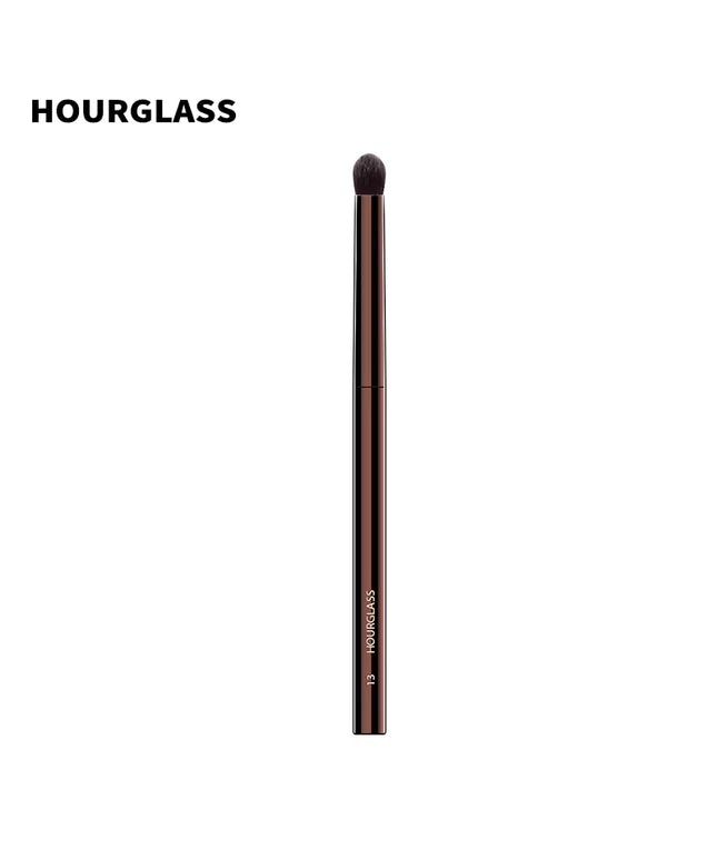 HOURGLASS - No.13 Precision Smudge Brush Soft and Skin-Friendly Fiber Hair Fashion Design Single Eye Brush