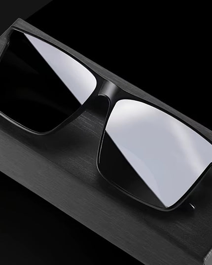 Classy looking men's square fashion sunglasses 