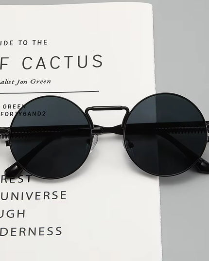 Men's Retro Style fashionable Sunglasses with Metal Frame
