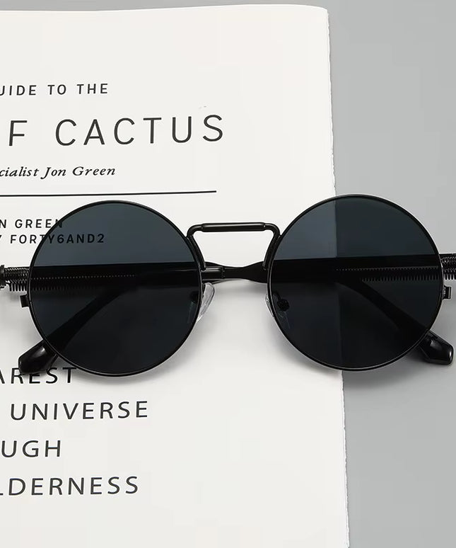 Men's Retro Style fashionable Sunglasses with Metal Frame