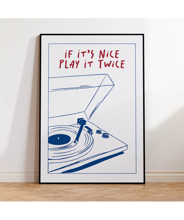 Vinyl player aesthetic canvas print art piece- 50x70cm (no frame)