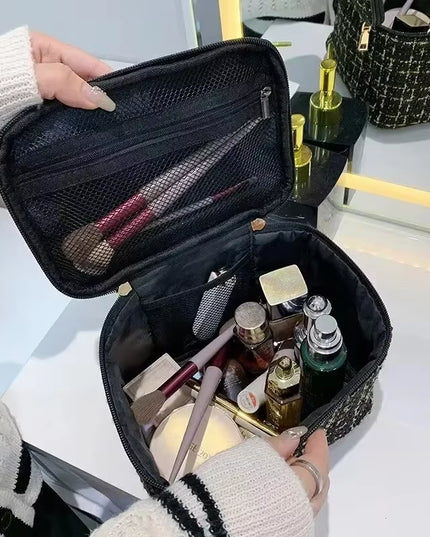 Classy Large-Capacity Ladies' Cosmetic Bag, Handheld Toiletry Organizer