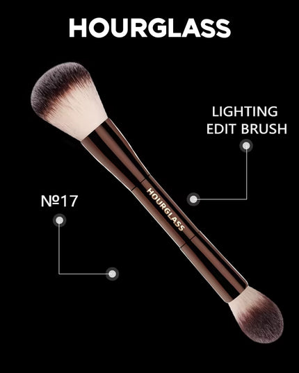 HOURGLASS- No.17 Lighting Edit Brush Soft Fiber Hair Double Head Highlight Fashion Design Single Face Brush