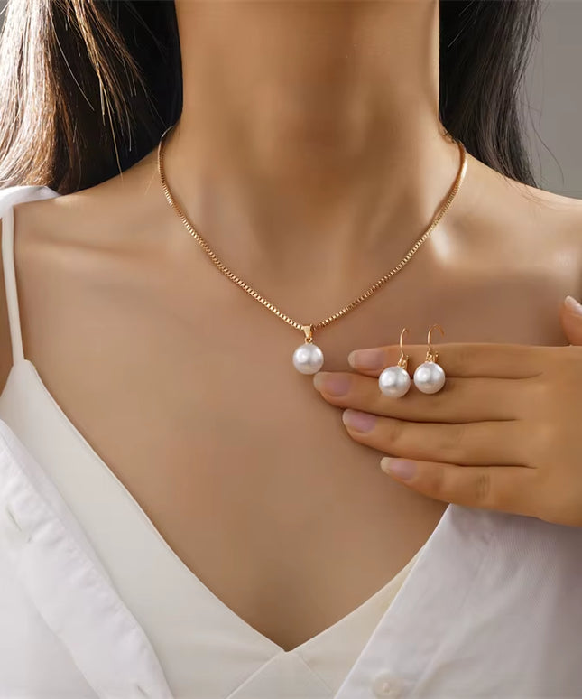 Elegant Pearl imitation Jewelry Set ,Vintage Gold Color Chain Necklace & Earring 