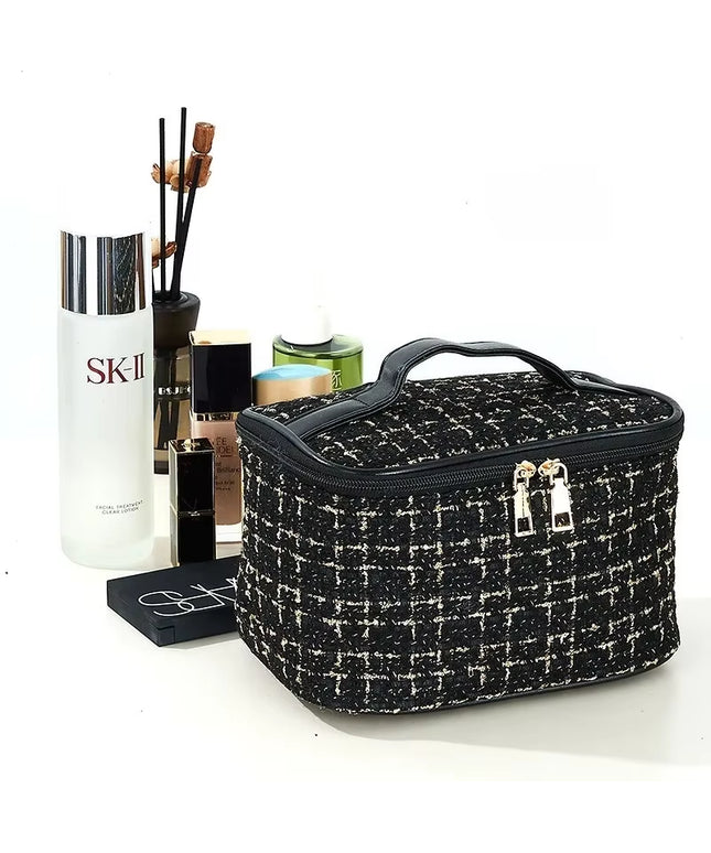 Classy Large-Capacity Ladies' Cosmetic Bag, Handheld Toiletry Organizer