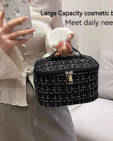 Classy Large-Capacity Ladies' Cosmetic Bag, Handheld Toiletry Organizer
