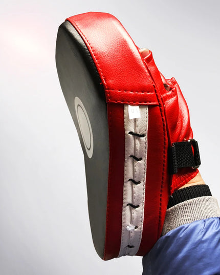 Kickboxing / Boxing / mauy thai Curved training gloves Pad -2pcs + 2 free boxing wrap!