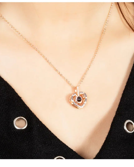 LoveHeart - Projection timepiece Necklace with I Love You 1in 00 Languages, romantic gift