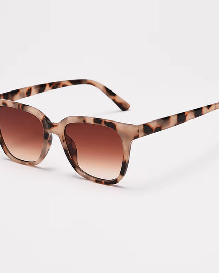 Classy Square Frame women's Sunglasses - UV400