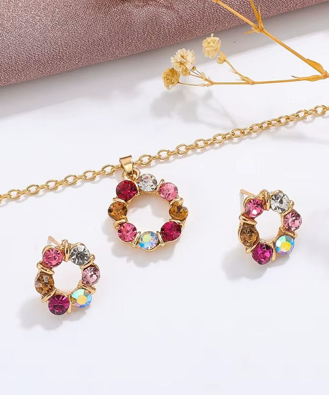 Gold exquisite style jewelry set (Necklace + Earrings) 