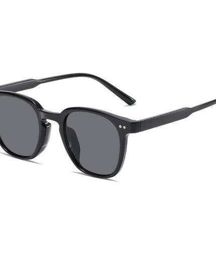 Men’s stylish sunglasses