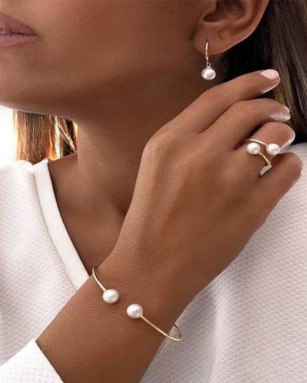 4Pcs Simple Pearl jewelry set Earrings / Ring / Bangle